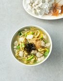 [시골보쌈과 감자옹심이] 감자 옹심이 칼국수 (2인분)