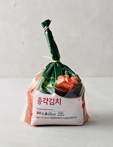 [비비고] 총각김치 900g
