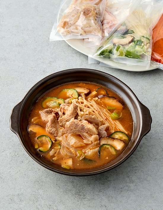 [백년밥상] 우삼겹 스지 된장찌개