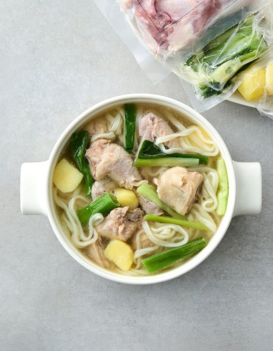 [지호삼계탕] 닭한마리 칼국수