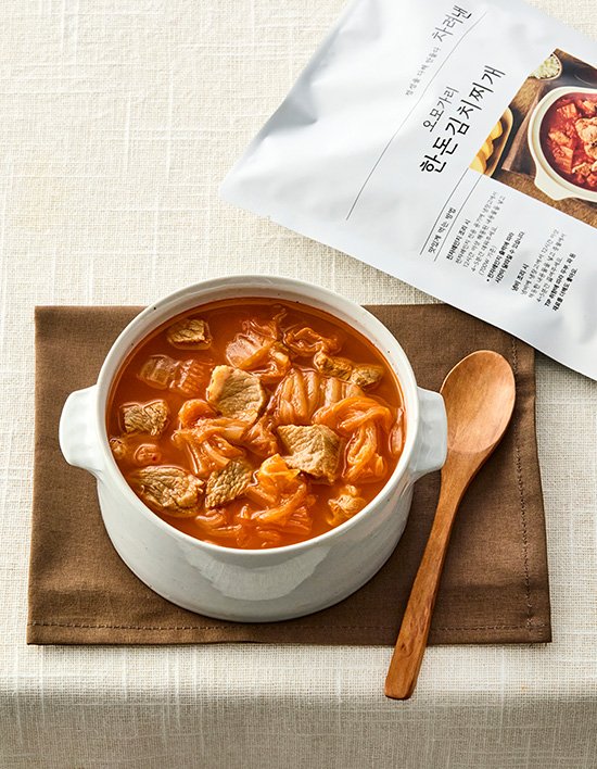 [차려낸] 오모가리 한돈김치찌개