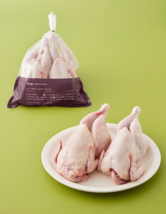 [Kurly's] 동물복지 삼계탕용 두마리 생닭 1.4KG (700g*2개입)