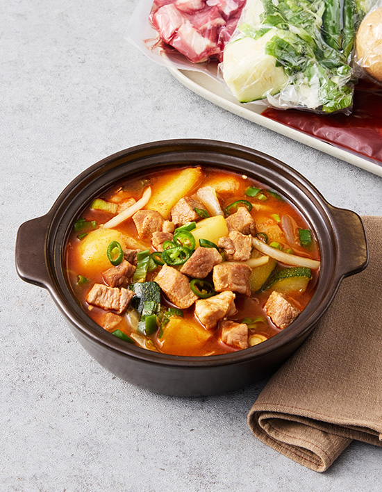 [천상현셰프] 돼지고기 듬뿍 고추장찌개(2인분)