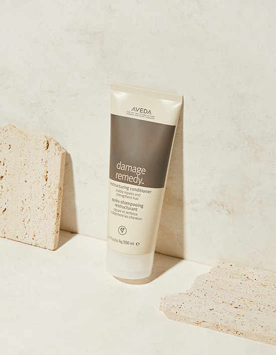Кондиционер Aveda Damage Remedy Restructuring Conditioner, 200 мл