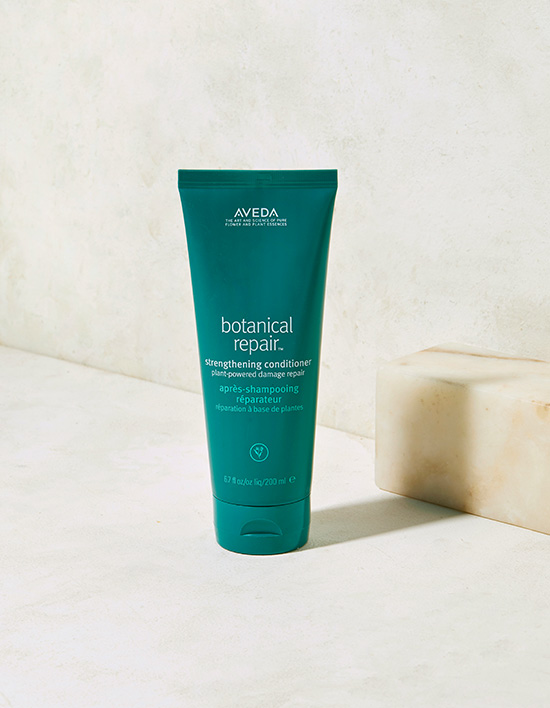 Кондиционер Aveda Botanical Repair Strengthening, 200 мл
